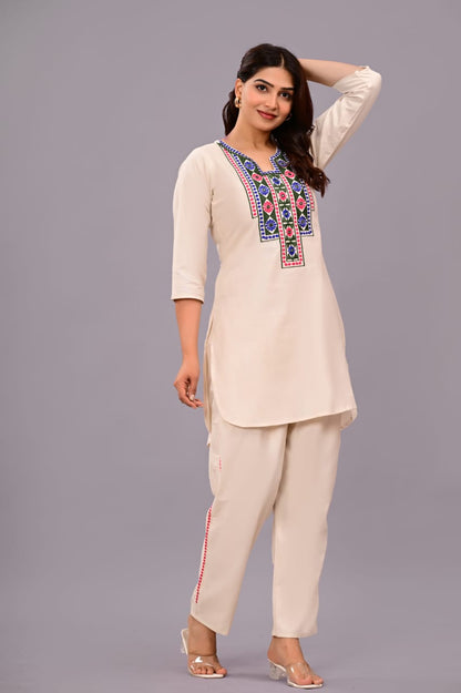 Trendy Comfortable Kurti Pant Set