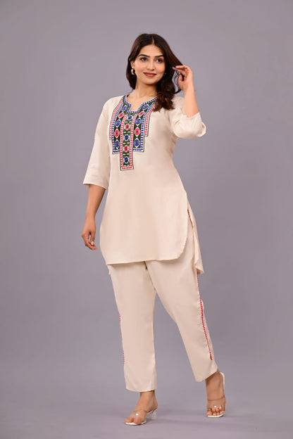 Trendy Comfortable Kurti Pant Set