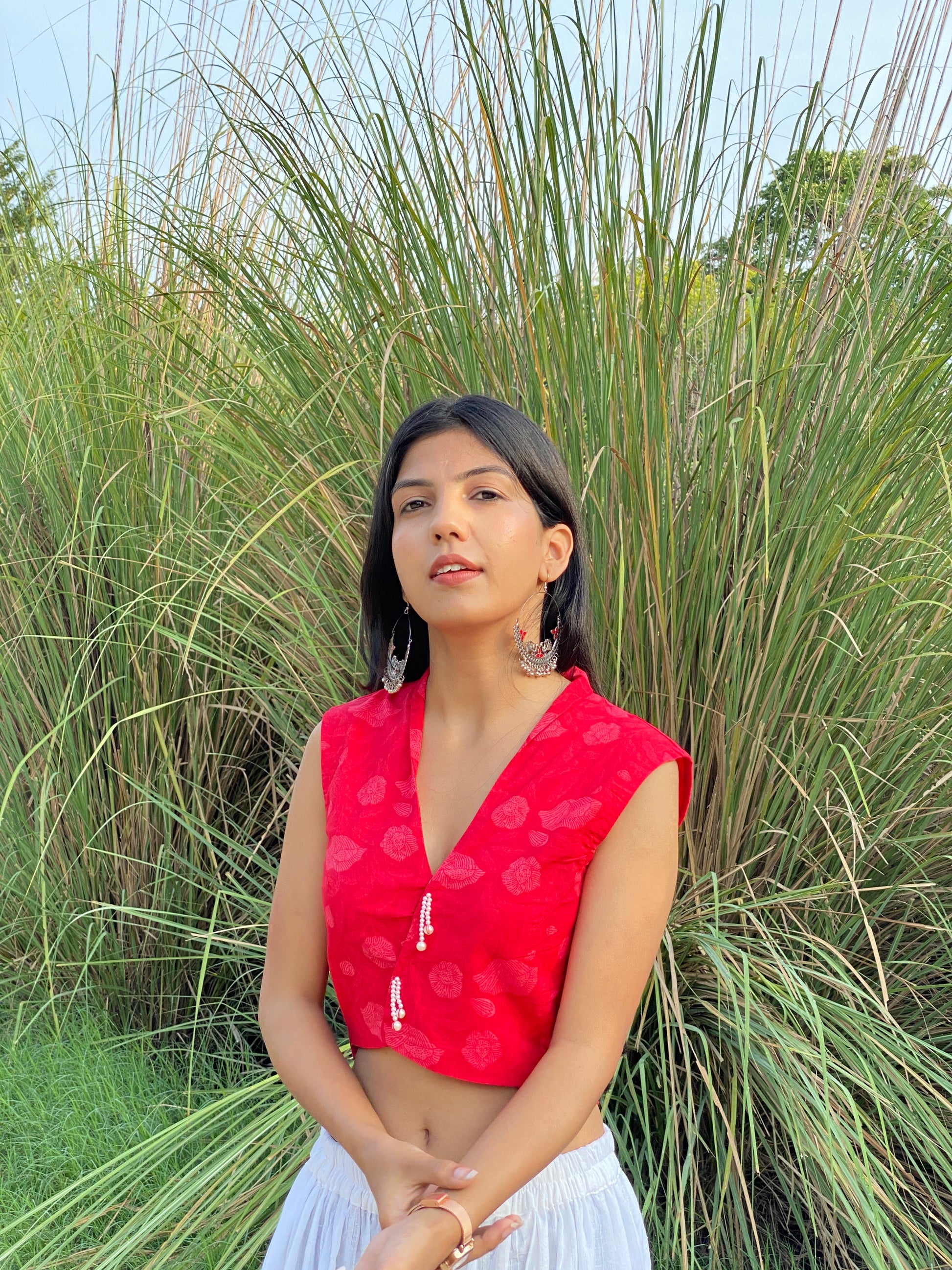 Sweet Red Flower Print Filap Crop Top with White Gathered Kantha Skirt