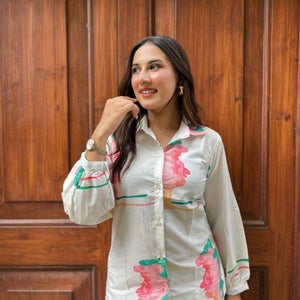 Women’s Fashionable Printed Muslin White-Blue Kurti with Pant – Co-ord Set by Kyra Fashion